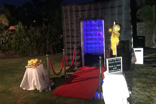 inflatablebooth1-4696-ver-20